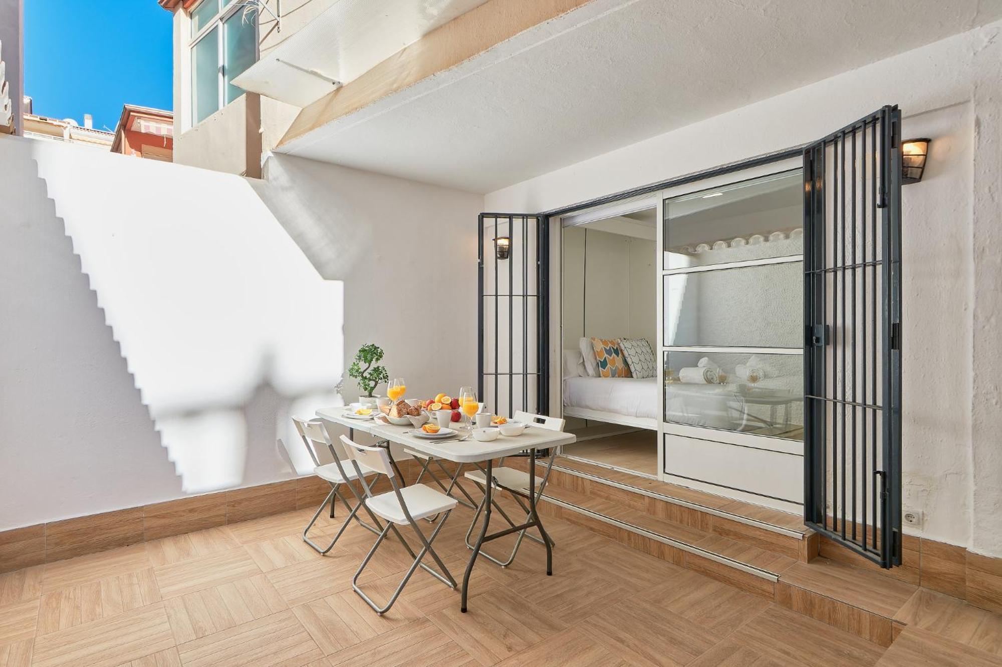 Apartment Happiness Carihuela Torremolinos