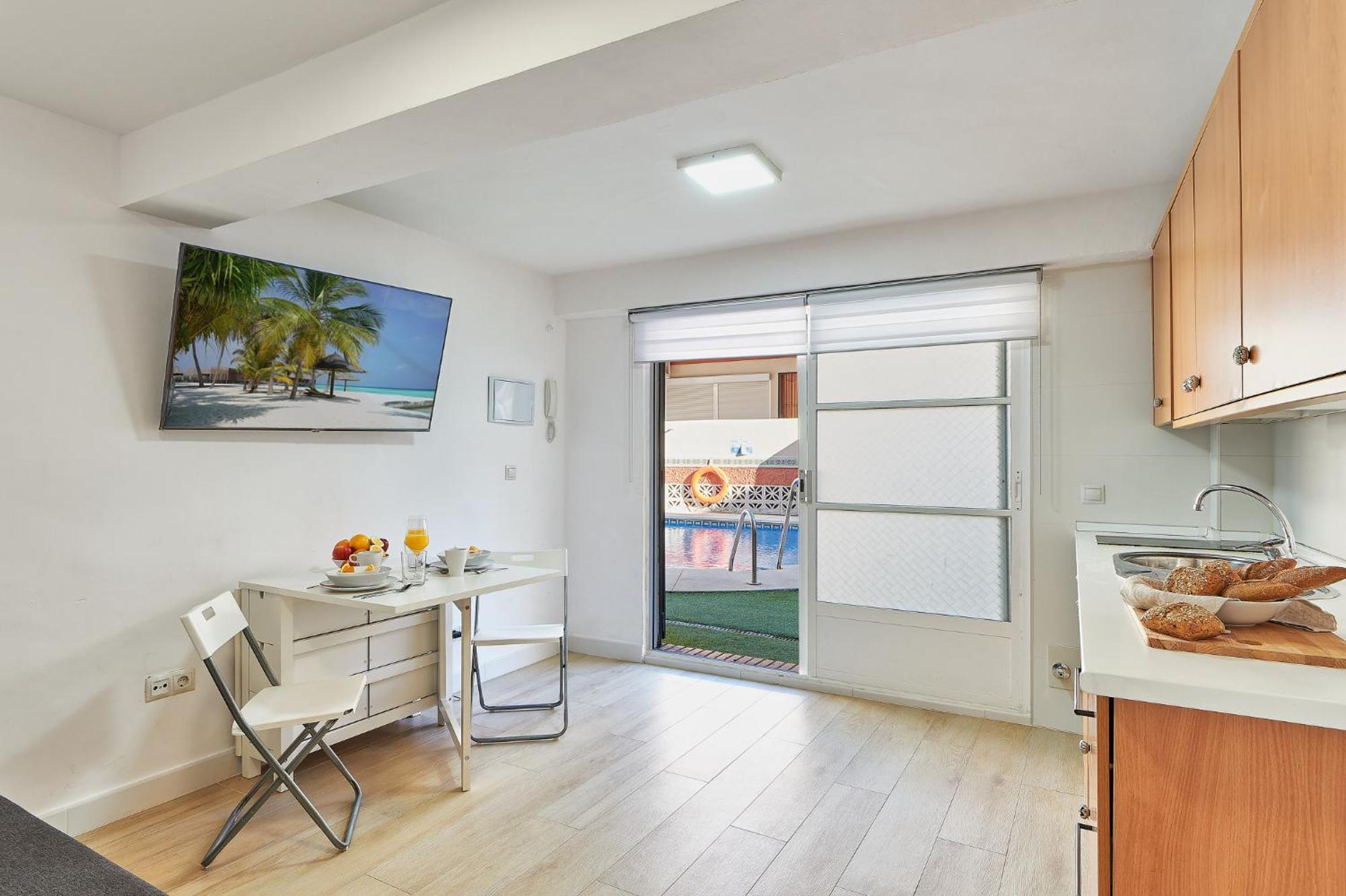 Happiness Carihuela Appartement